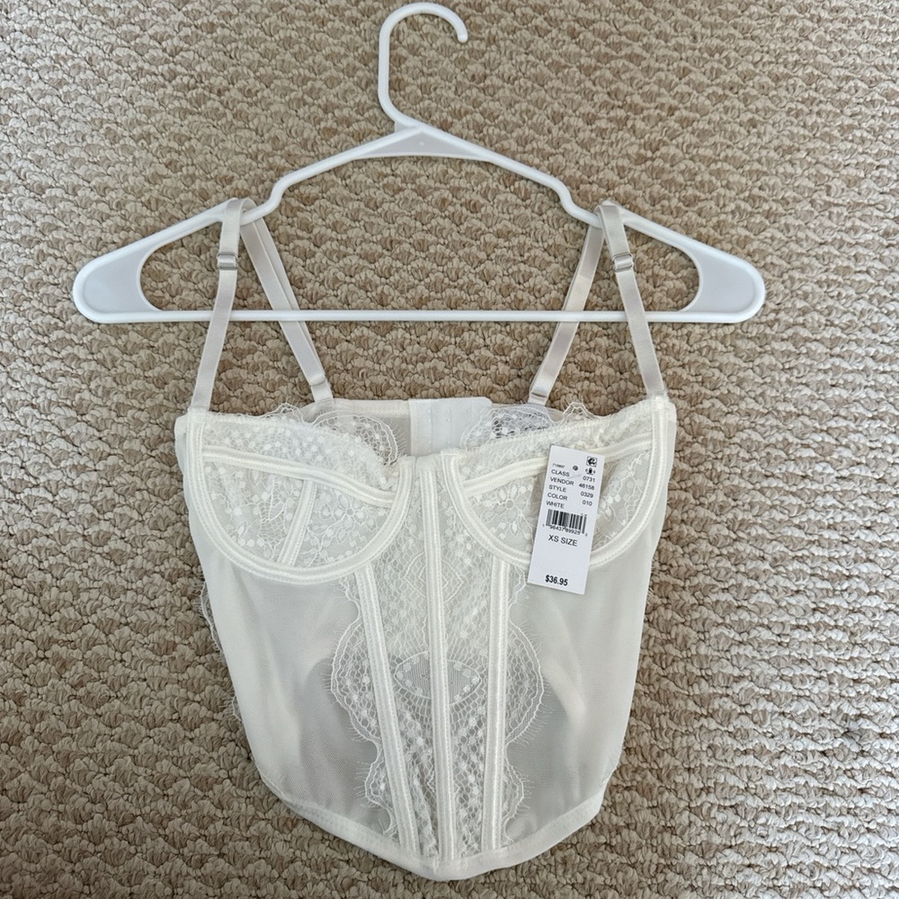 La Hearts Cream Lace Corset